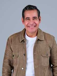 Yordi Rosado - Contratación