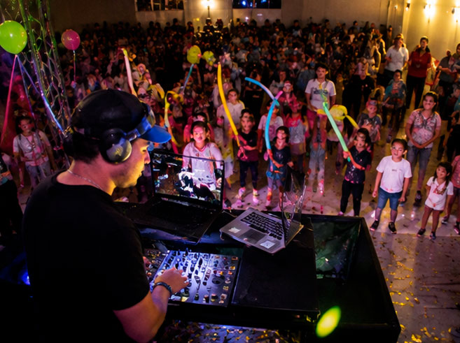 Animadores y DJ para Eventos Infantiles - contratación artistas México